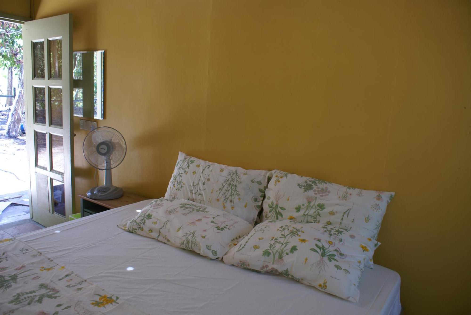 Greenhouse Ecolodge Mantanani Islands Rom bilde